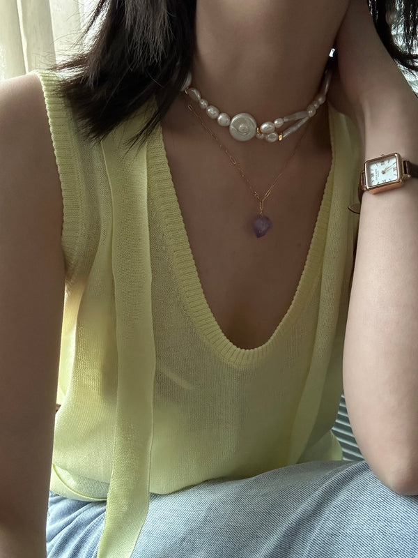Modern Elegance Baroque Pearl Choker