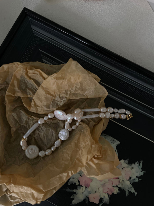 Modern Elegance Baroque Pearl Choker