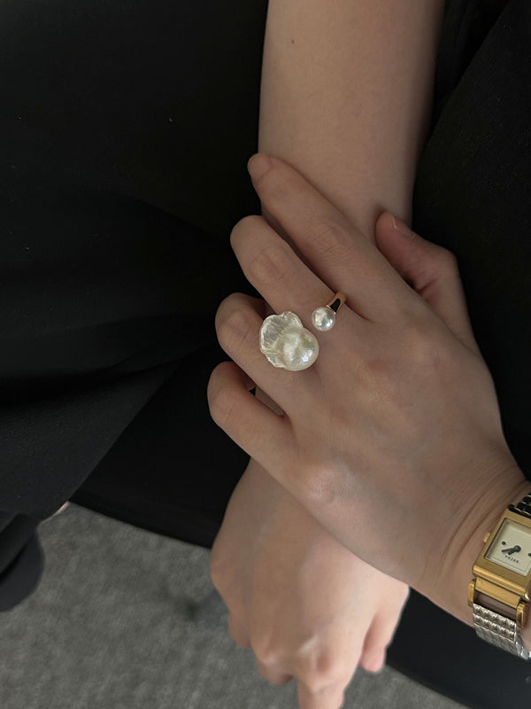 Classic Baroque Ring