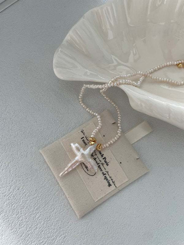 Baroque Cross Pendant Necklace