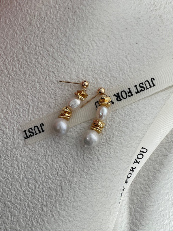 French 14K Gold Filled Freshwater Pearl Earings