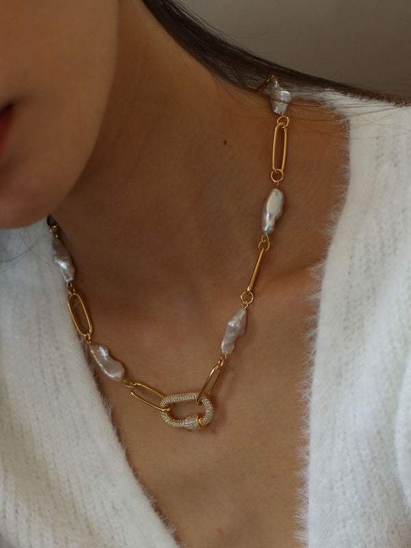 Fashion Baroque Pearl Punk Chain Clavicle Necklace