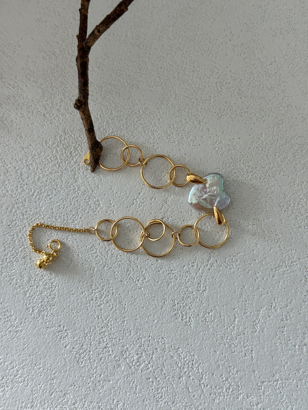 Geometric circle heart connected Baroque bracelet