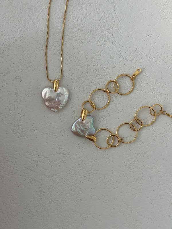 Geometric circle heart connected Baroque bracelet