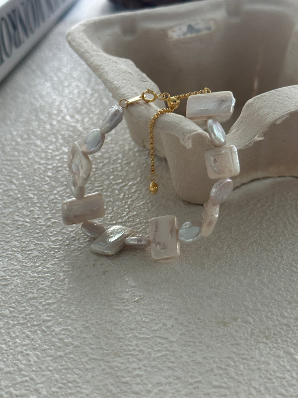 Geometric Square Disc Baroque Pearl Bracelet