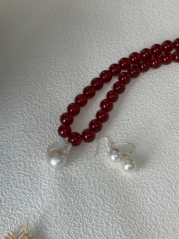 Hand-made Red Agate Baroque Necklace